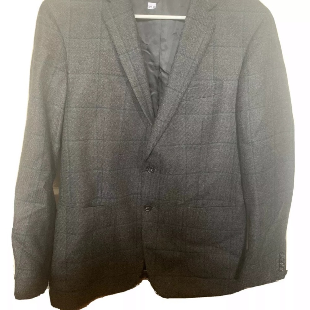 Men’s Banana republic suit jacket. Size 42 s